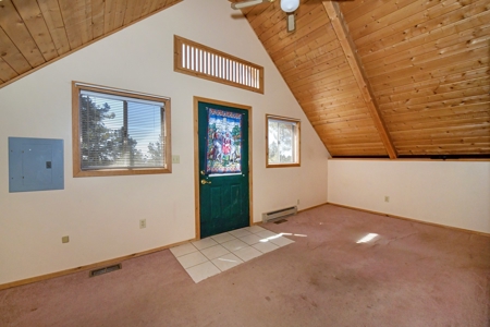 Cozy A-Frame Cabin in the Colorado Mountains - image 17