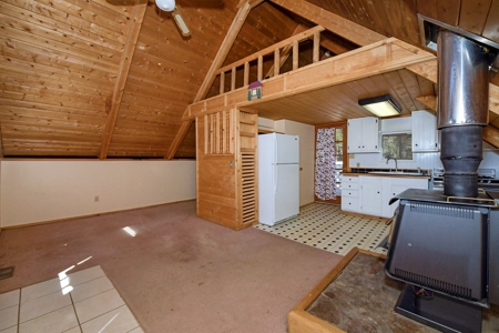 Cozy A-Frame Cabin in the Colorado Mountains - image 16