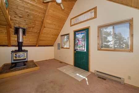 Cozy A-Frame Cabin in the Colorado Mountains - image 14