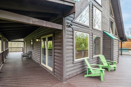Cabin for Sale in Sugar Grove NC - image 29