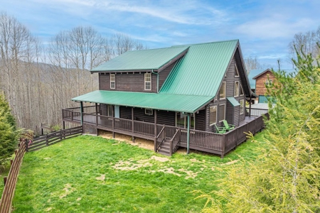 Cabin for Sale in Sugar Grove NC - image 37