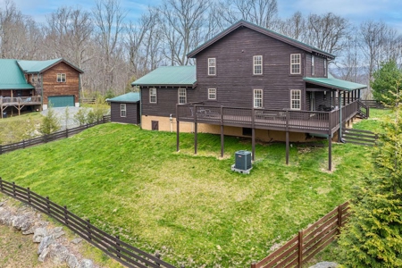 Cabin for Sale in Sugar Grove NC - image 35