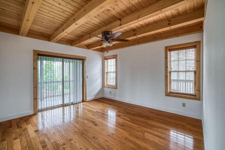 Cabin for Sale in Sugar Grove NC - image 14