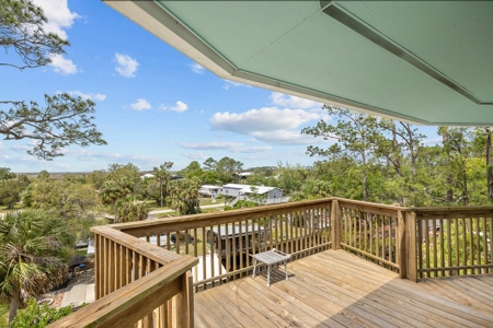 Waterfront House For Sale In Suwannee Florida!! - image 32