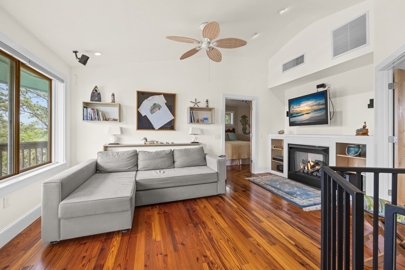 Listing 28