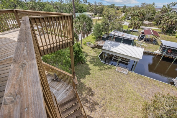 Waterfront House For Sale In Suwannee Florida!!