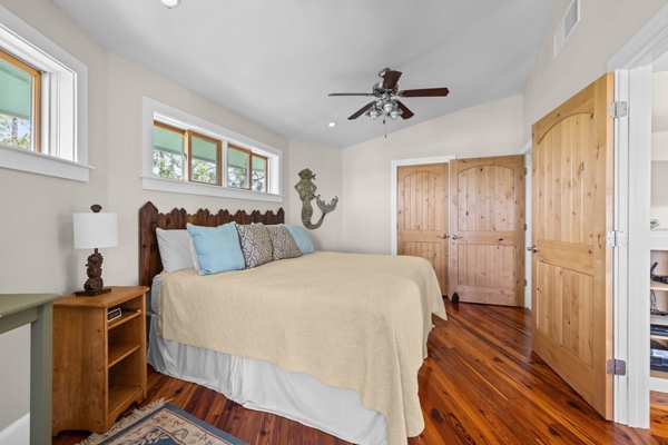 Waterfront House For Sale In Suwannee Florida!!