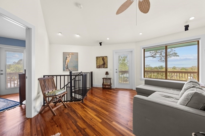 Listing 28