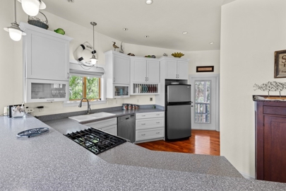 Listing 28