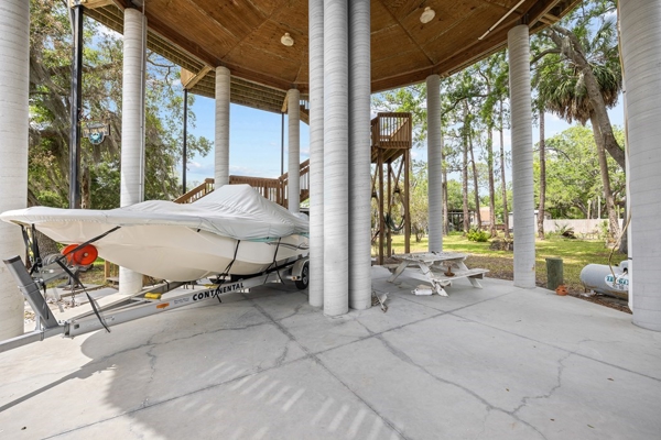 Waterfront House For Sale In Suwannee Florida!!