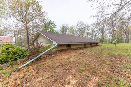 Country Home and Acreage in the Southern Missouri Ozarks - image 5