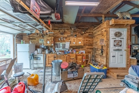 Country Home and Acreage in the Southern Missouri Ozarks - image 20