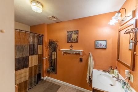 Country Home and Acreage in the Southern Missouri Ozarks - image 15