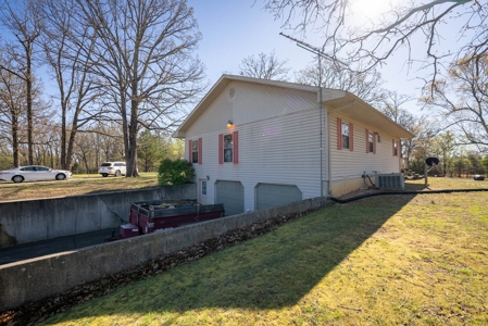 Country Home in the Southern Missouri Ozarks - image 6