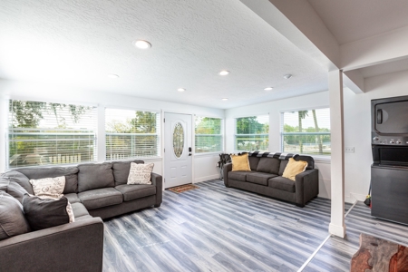 Steinhatchee Waterfront Income-Producing Home For Sale - image 13
