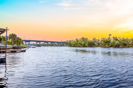 Steinhatchee Waterfront Income-Producing Home For Sale - image 12