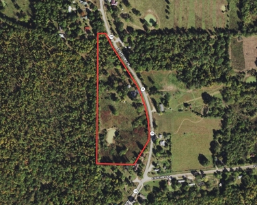 Country Home with acreage in Oregon County - image 1