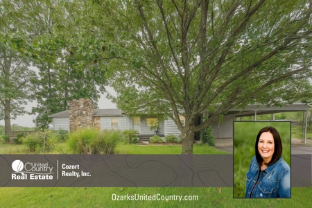 Country Home with acreage in Oregon County - image 28