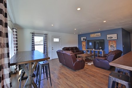Country Home For Sale in Collbran Colorado - image 6