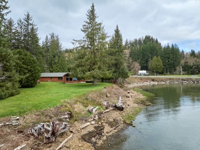 Waterfront Property in Naselle, WA For Sale - image 38