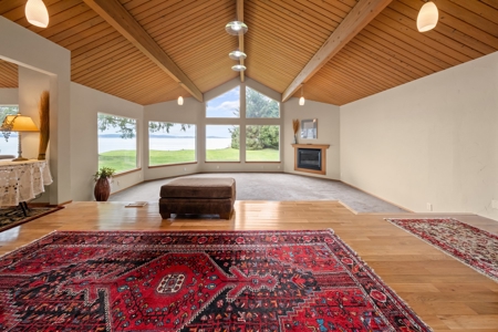 Waterfront Property in Naselle, WA For Sale - image 5