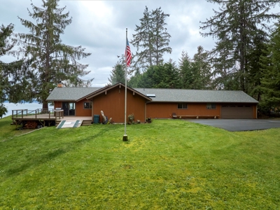 Waterfront Property in Naselle, WA For Sale - image 33