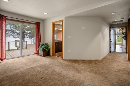 Waterfront Property in Naselle, WA For Sale - image 27