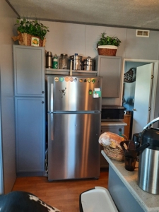 Off  Grid 3bed 2 bath manf. country home on 15 fenced acres - image 15