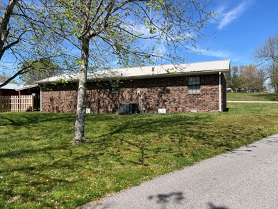 Home for Sale in Salem Arkansas - image 9