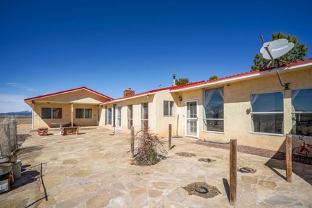 Fully-Fenced Cattle Ranch with Water Rights & Mountain Views - image 38