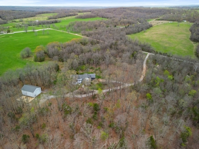 Luxurious Custom 4 Bedroom Home in Cabool Missouri for Sale - image 40