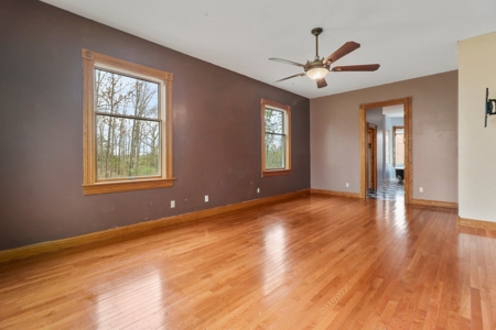 Luxurious Custom 4 Bedroom Home in Cabool Missouri for Sale - image 18