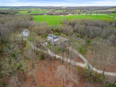 Luxurious Custom 4 Bedroom Home in Cabool Missouri for Sale - image 36