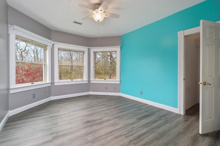 Luxurious Custom 4 Bedroom Home in Cabool Missouri for Sale - image 27