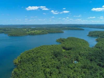Lot 15 in Landings North Subdivision on Bull Shoals Lake - image 8