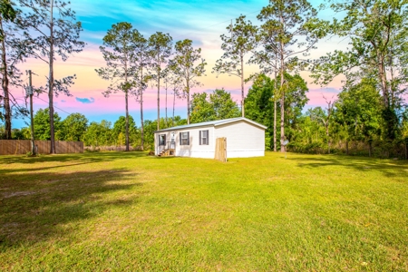 Home On 10 Acres Only Minutes From Historic Suwannee River! - image 24