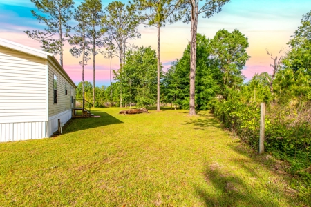 Home On 10 Acres Only Minutes From Historic Suwannee River! - image 25