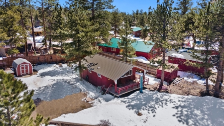 Great Getaway Cabin! - image 24