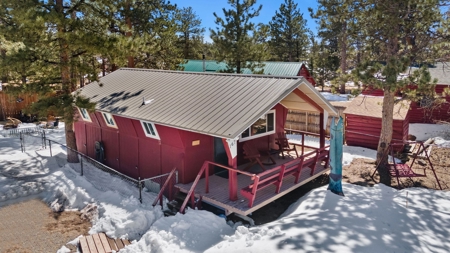 Great Getaway Cabin! - image 23