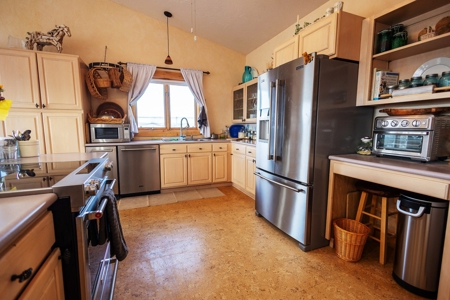 Carbondale CO country home with acreage for sale, Aspen area - image 14