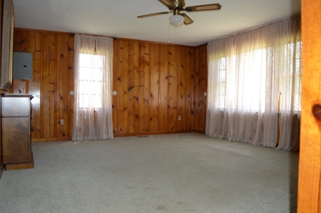 Country Home for Sale in Perry County, Tennessee - image 6