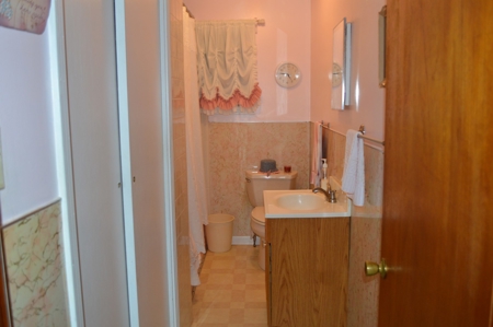 Country Home for Sale in Perry County, Tennessee - image 15