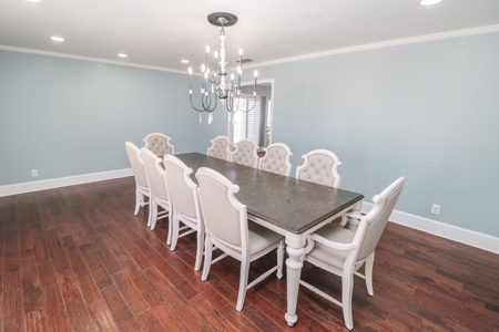 Gorgeous UPDATED Home in Levelland, TX - image 8