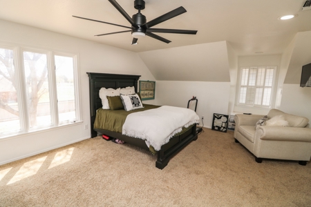 Gorgeous UPDATED Home in Levelland, TX - image 36