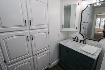 Gorgeous UPDATED Home in Levelland, TX - image 35
