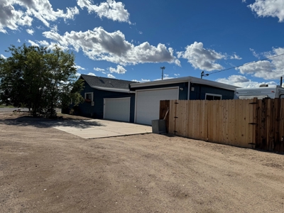 3 Bedroom, 2 Bath Home with Large Garage in Parker Arizona - image 5
