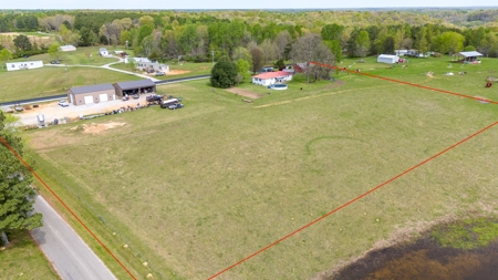 Country Home, Shops and Land for Sale in Lawrenceburg, TN - image 42