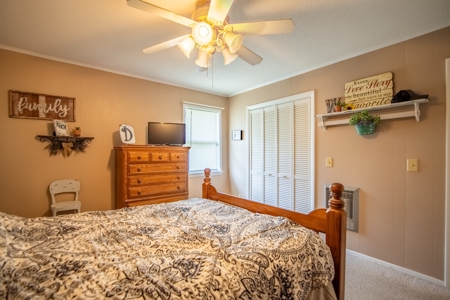 Country Home, Shops and Land for Sale in Lawrenceburg, TN - image 11