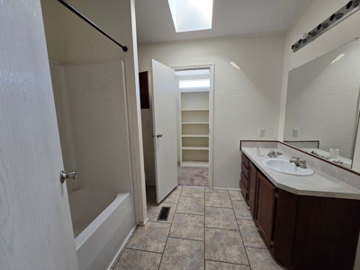 11.80 acres ± w/Multiple Residences Plus 50’x80 ‘Shed! - image 37
