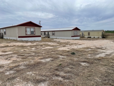 11.80 acres ± w/Multiple Residences Plus 50’x80 ‘Shed! - image 41